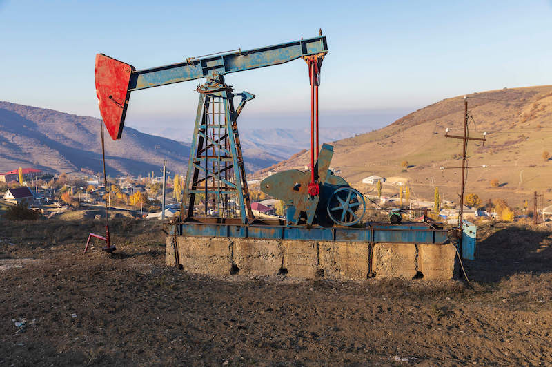 Image of an oil pump, representing Jenkins Fenstermaker’s FAQ on oil and gas law and which illustrates how the WV oil and gas lawyers at Jenkins Fenstermaker, PLLC help oil and gas extraction and production clients in WV, PA, and OH. 
